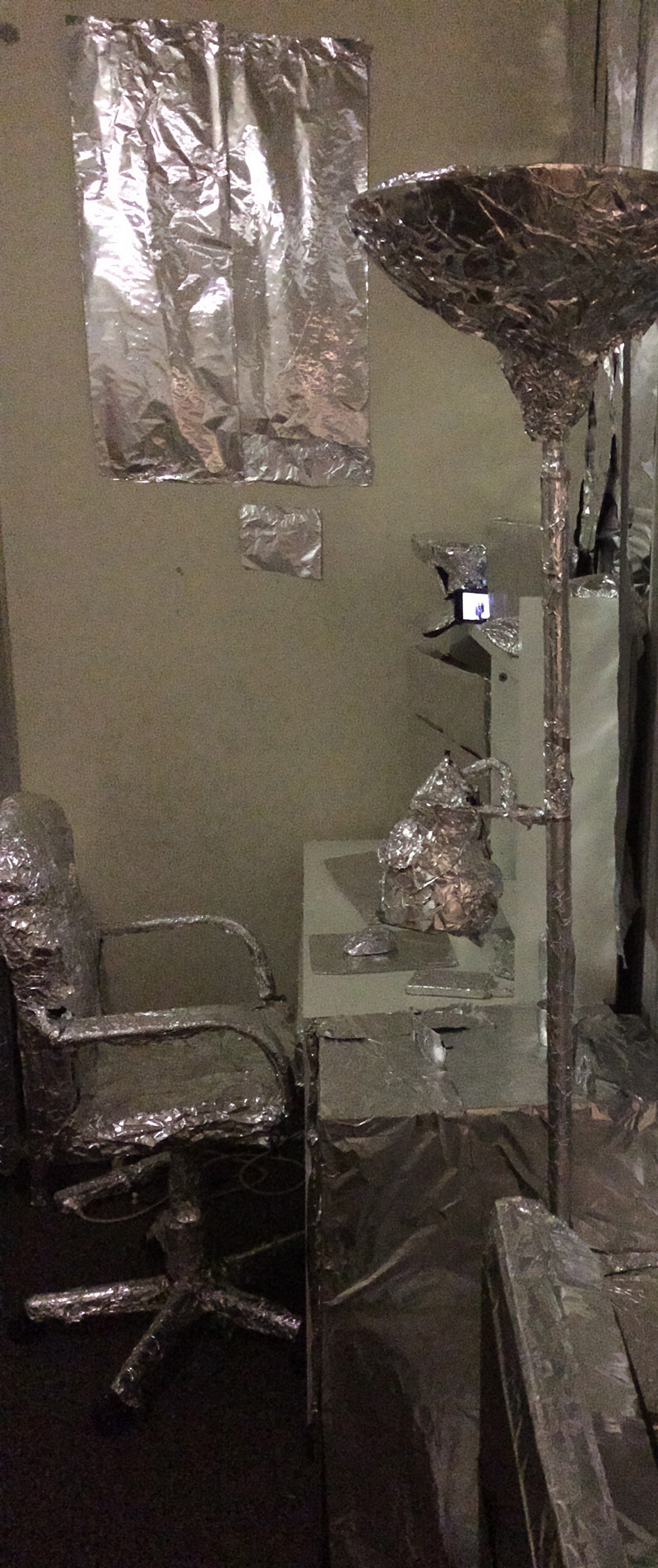 tin foil roommate prank