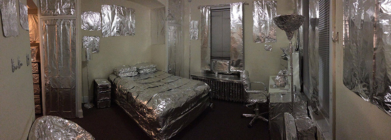 tin foil roommate prank
