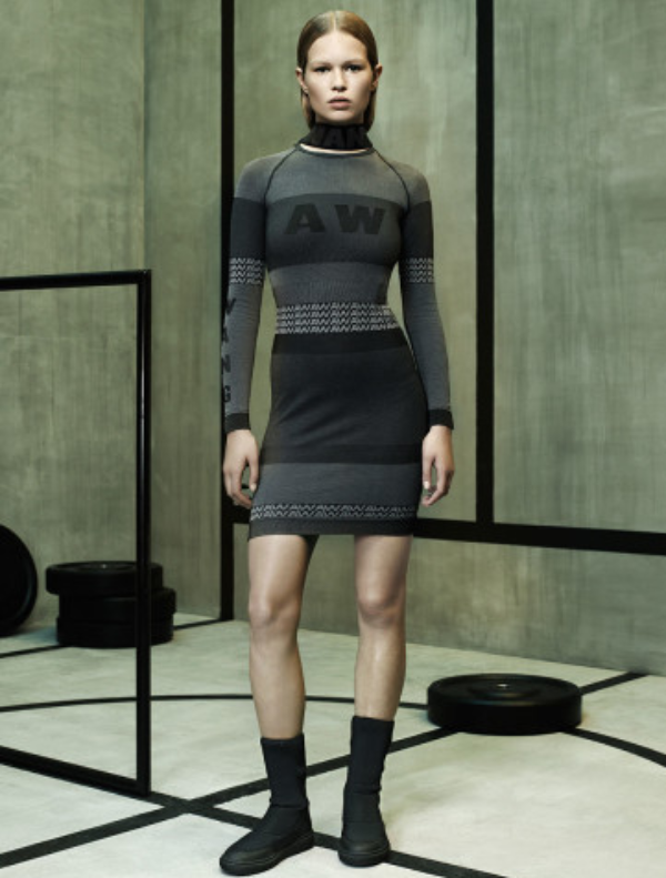 screenshot-www.vogue.com 2014-10-18 11-00-26