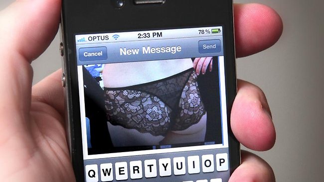 135865-sexting