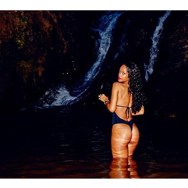 Rihanna-let-her-body-reflect-nature-beauty