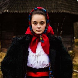 I-photographed-women-from-37-countries-to-show-that-beauty-is-everywhere16__880.jpg