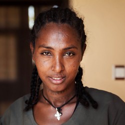 women-portraits-atlas-of-beauty-mihaela-noroc-noroc-81.jpg