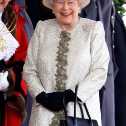 Queen-Elizabeth-II-Vogue-4Mar15-Getty_b_592x888_1