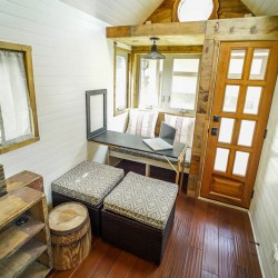 tiny-house-giant-journey-mobile-home-jenna-guillame-12