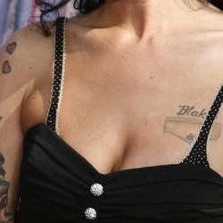10-of-the-worst-celebrity-tattoos-10