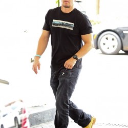 27EAD5F200000578-3053332-image-a-39_1429839763148