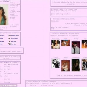 29840CD000000578-3118858-Meet_Princess_Kimberly_Kim_Kardashian_s_VERY_pink_MySpace_page_f-m-57_1433974999342 (1)
