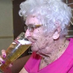 Video-+100-year+old+woman+credits+long+live+to+her+beer+drinking
