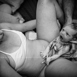 professional-birth-photography-competition-winners-labor-delivery-postpartum-2