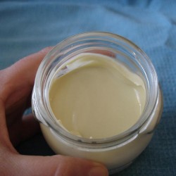 Erase-the-Wrinkles-in-Just-7-Days-With-This-Homemade-Face-Cream-1.jpg