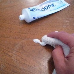 6-toothpaste-uses