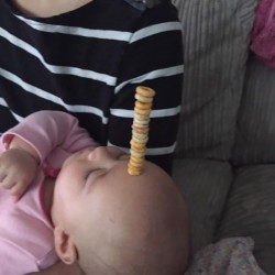 cheerio-challenge-dads-stack-cheerios-babies-funny-competition-9-5765190965f0c__605 – Copy