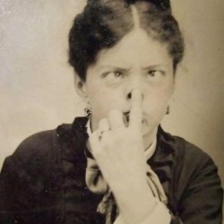 funny-victorian-era-photos-silly-vintage-photography-9-575132ee985f9__700