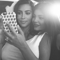 363E1B0300000578-3688685-She_sat_down_with_big_sister_Kim_Kardashian_for_a_one_on_one_tal-m-65_1468441396018