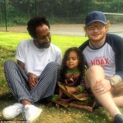 36A5208400000578-3711288-Ed_Sheeran_has_sparked_marriage_rumours_after_being_spotted_with-a-29_1469643537442