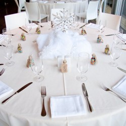 disney-wedding-table-centerpieces-3.jpg