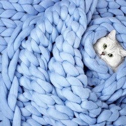 extreme-knitting-blanket-tutorial-3.jpg
