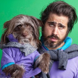 3A2DB31400000578-3917352-Here_they_man_and_dog_are_wearing_purple_sweaters_and_look_quiet-a-22_1478642261177