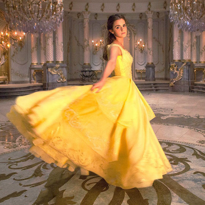 belle-gold-dress-emma-watson-beauty-and-the-beast-1