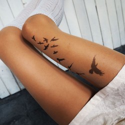 tattoo-tights-tatul-1-58203976d0fd5__700.jpg