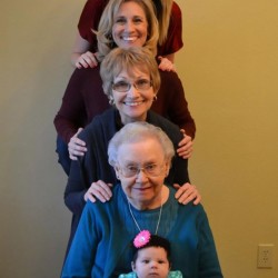 family-portrait-different-generations-in-one-photo-106-5863b856c600f__605