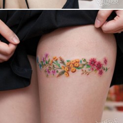 floral-tattoo-artists-21-58e25ec3bd303__700