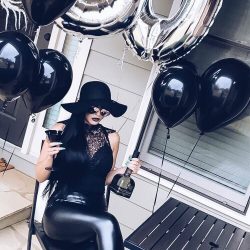 woman-funeral-for-youth-30th-birthday-party-mila-blatova23
